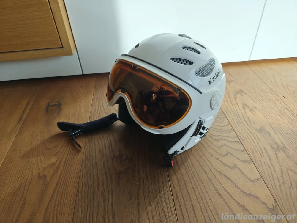 Skihelm Slokker Raider Pro mit Visier Größe 60-62