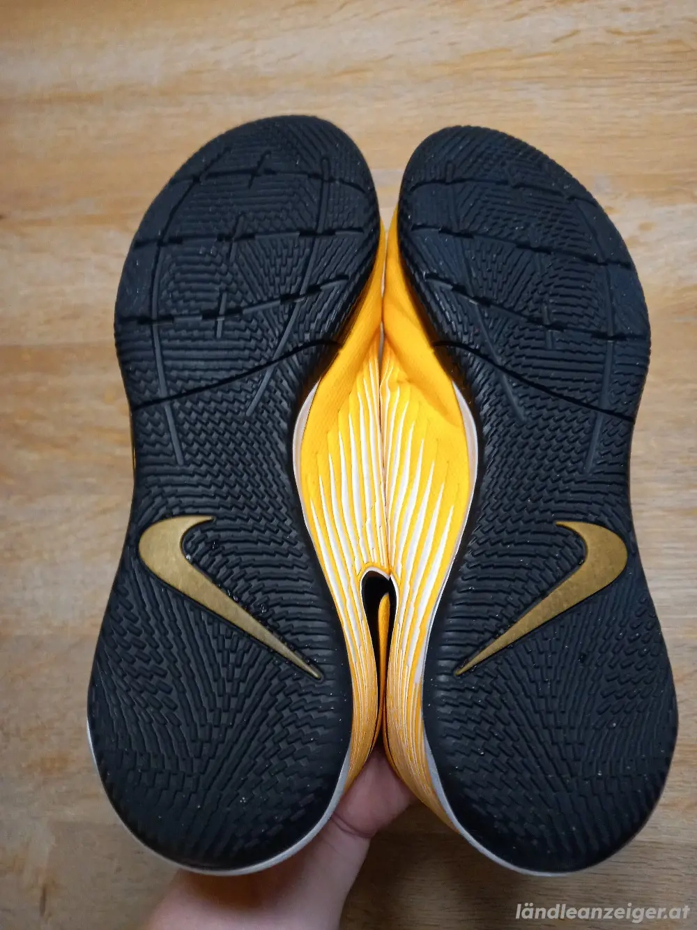 Hallenschuhe Nike Mercurial Gr. 42