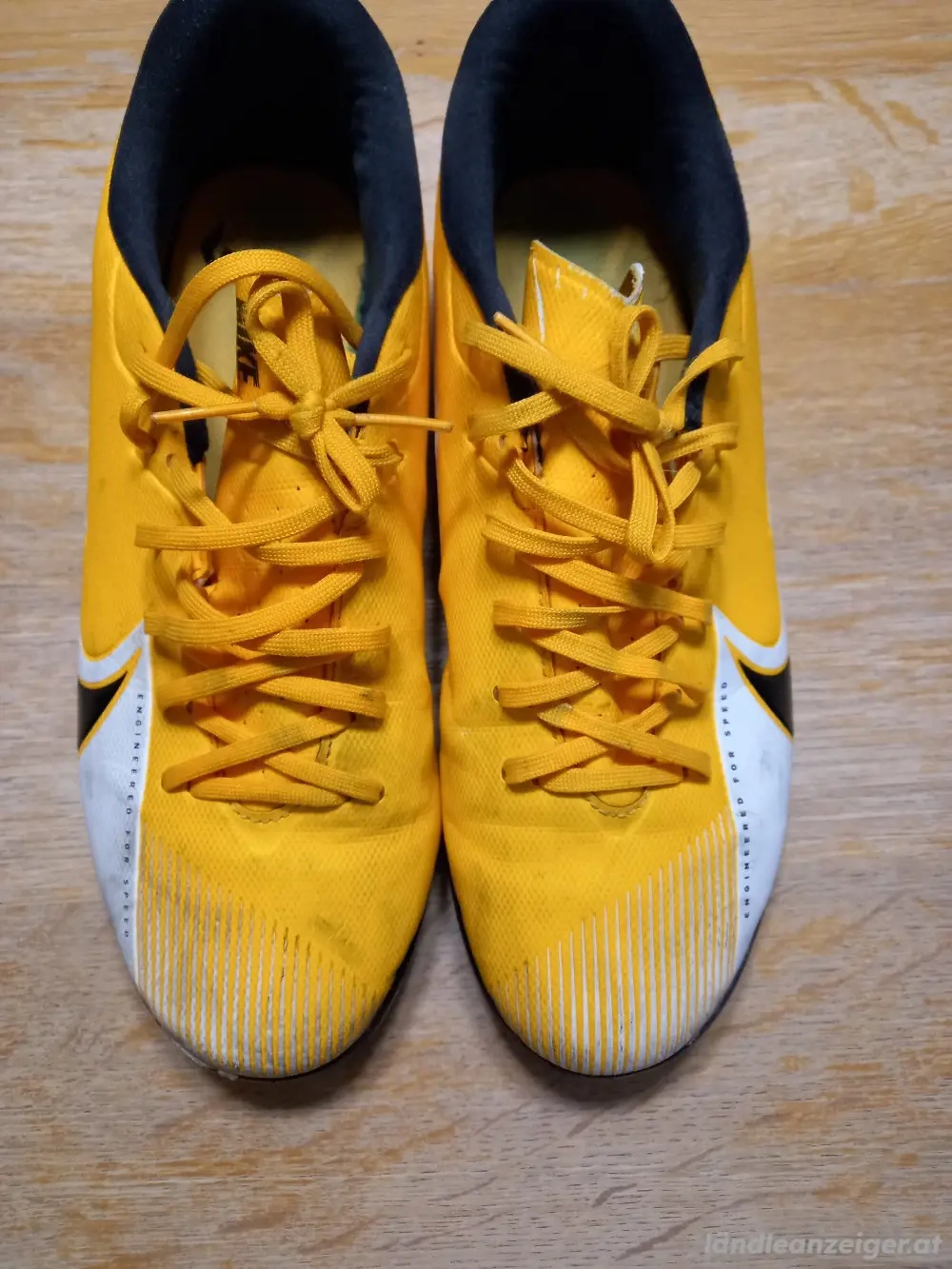 Hallenschuhe Nike Mercurial Gr. 42