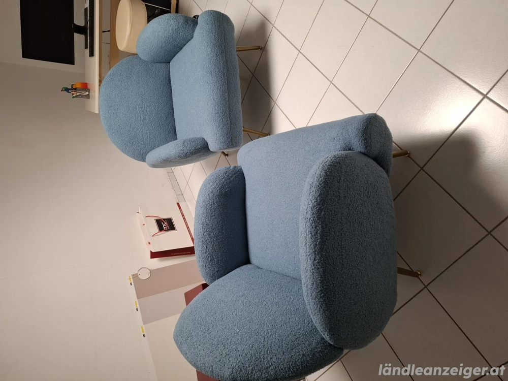 2 moderne bequeme neue Loungesessel