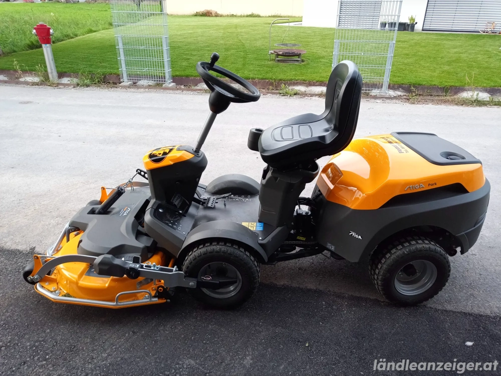 Top Stiga Park 500 inkl. Mäh- Kombideck 