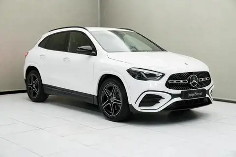 Mercedes-Benz GLA 200 d 4MATIC W-Paket Navi Night Sport KAM