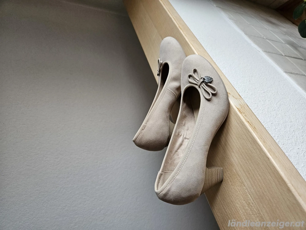 s.Oliver Pumps   Trachtenpumps - Gr. 39