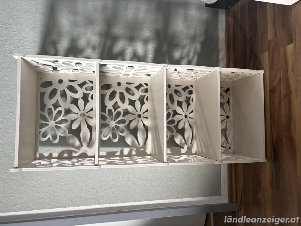 Leichtes Regal weiß 