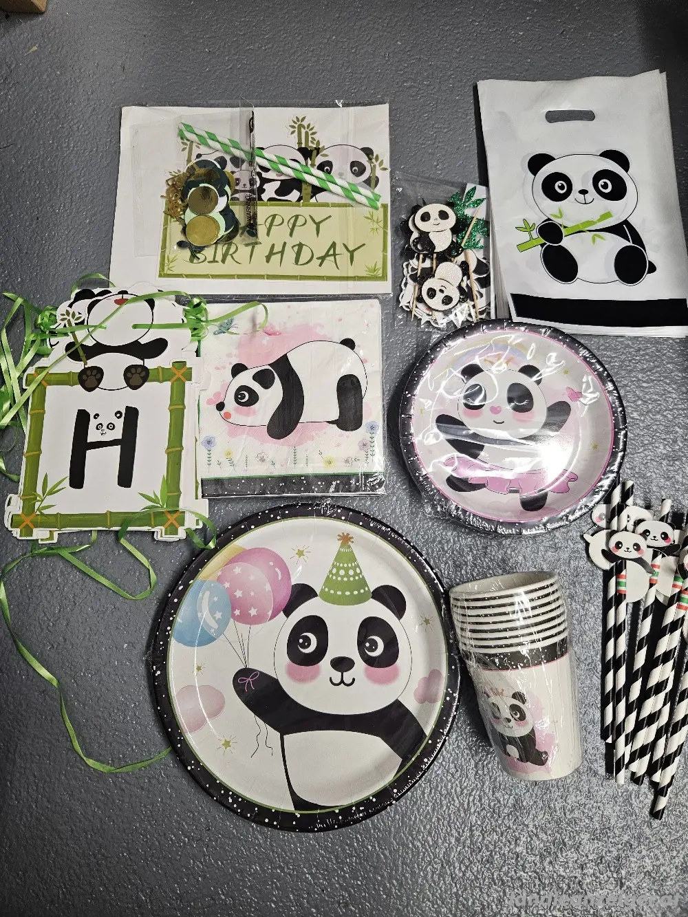 Geburtstagsdeko Panda für 8 Kinder