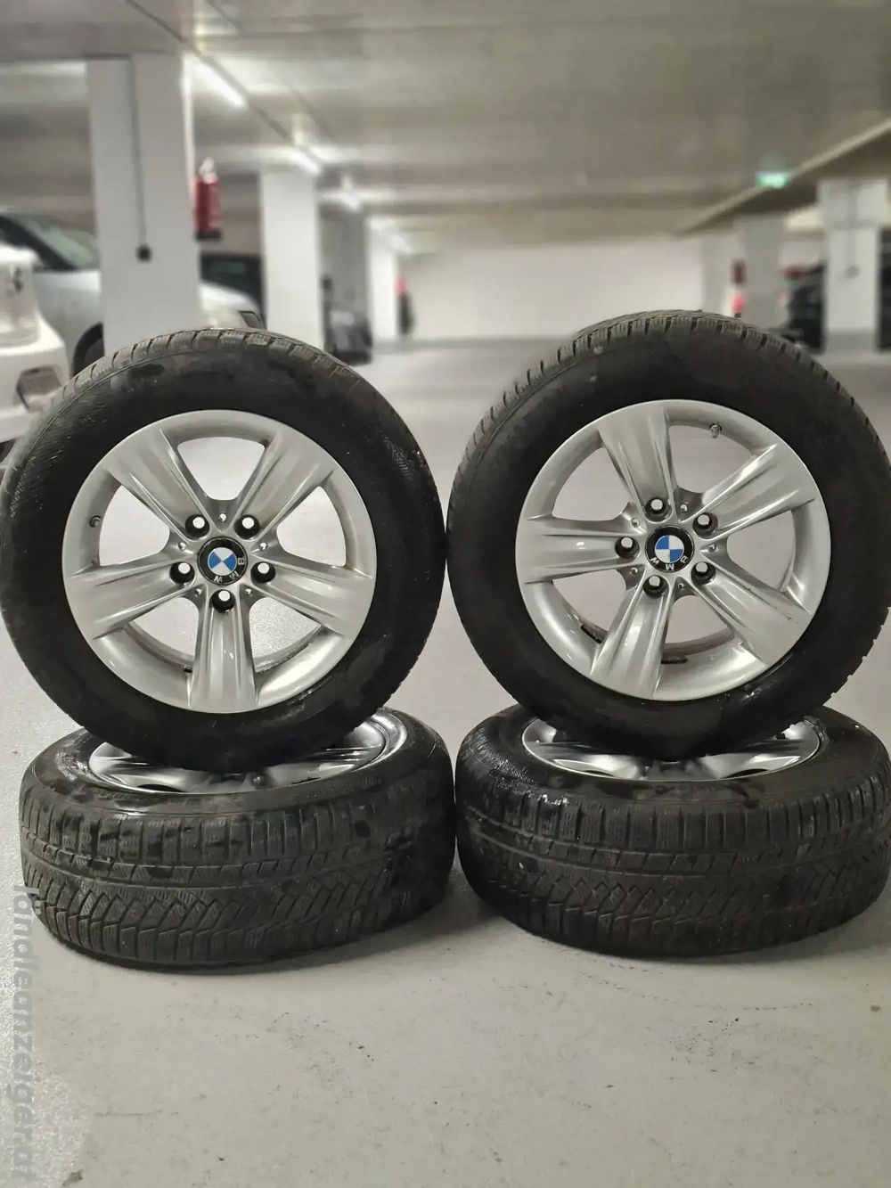 ORIGINAL BMW F32 FELGEN mit Continental winterreifen 