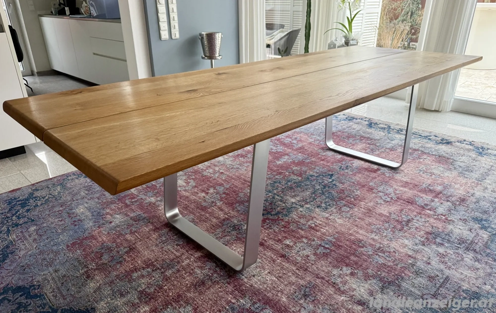 Massiver Esstisch Team 7