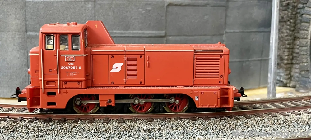 LIMA Verschub-Lok ÖBB 2067, H0, Gleichstrom, analog