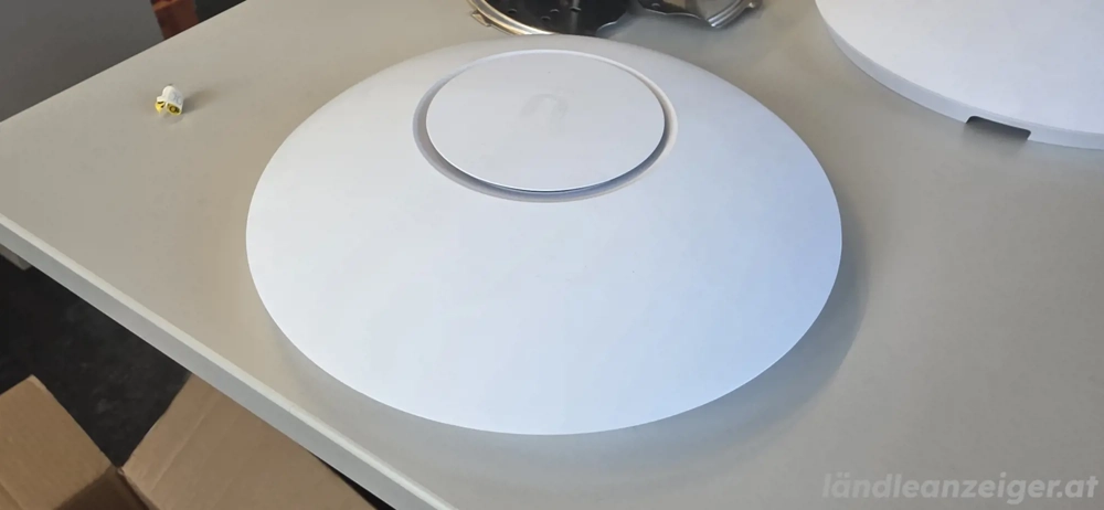 Acess Point U6-LR inklusive Poe Adapter