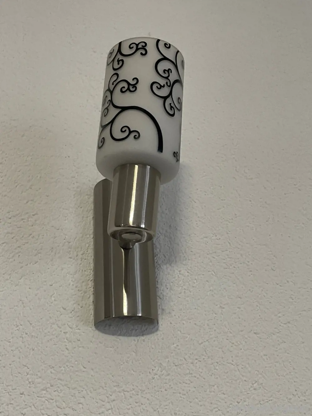 Wandleuchte mit Ornamenten 2 Stück