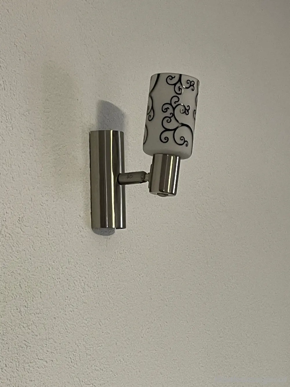Wandleuchte mit Ornamenten 2 Stück