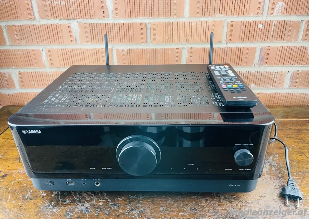 Yamaha RX-V6A AV-Receiver 7.2