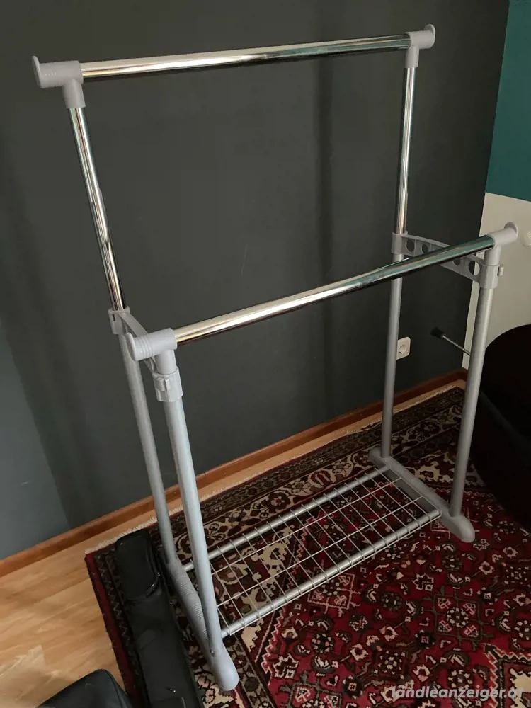 Kleiderständer höhenverstellbar