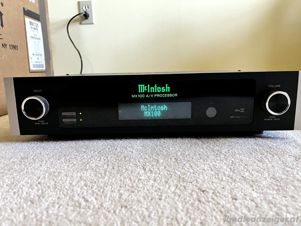 McIntosh MX100 4K A V Processor