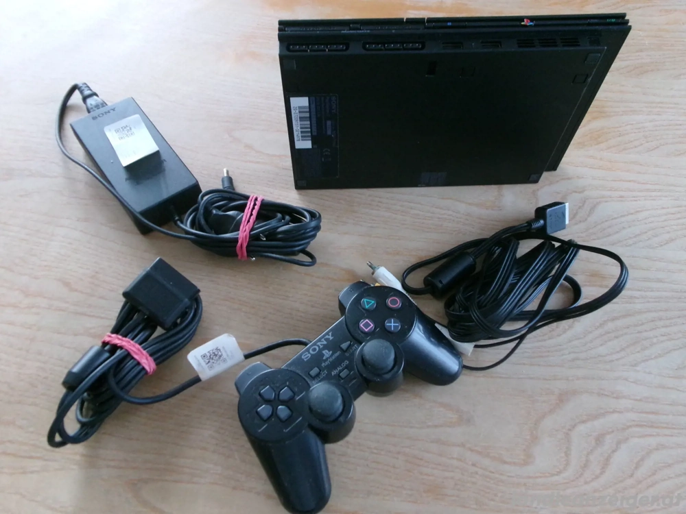 Play Station 2 incl. Controller 