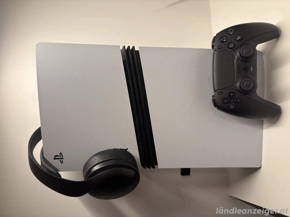 Ps5 Pro mit controller