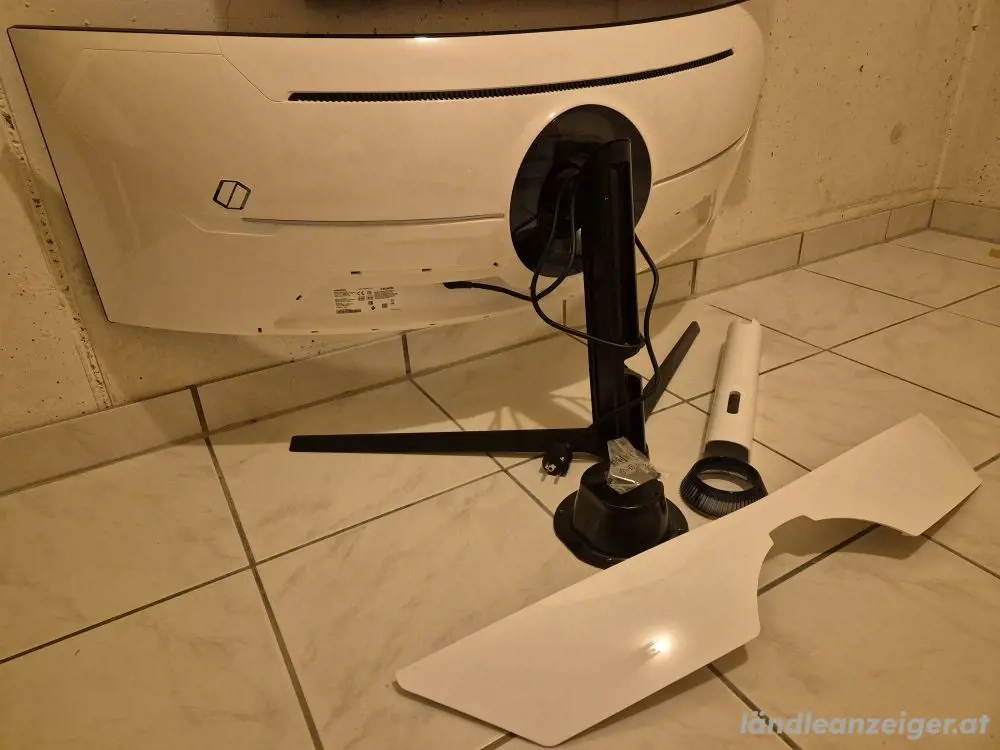 SAMSUNG Odyssey G9 curved Monitor 49  neuwertig