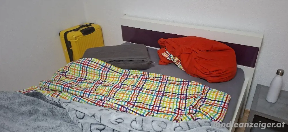 Bett inkl. Matratze und Lattenrost