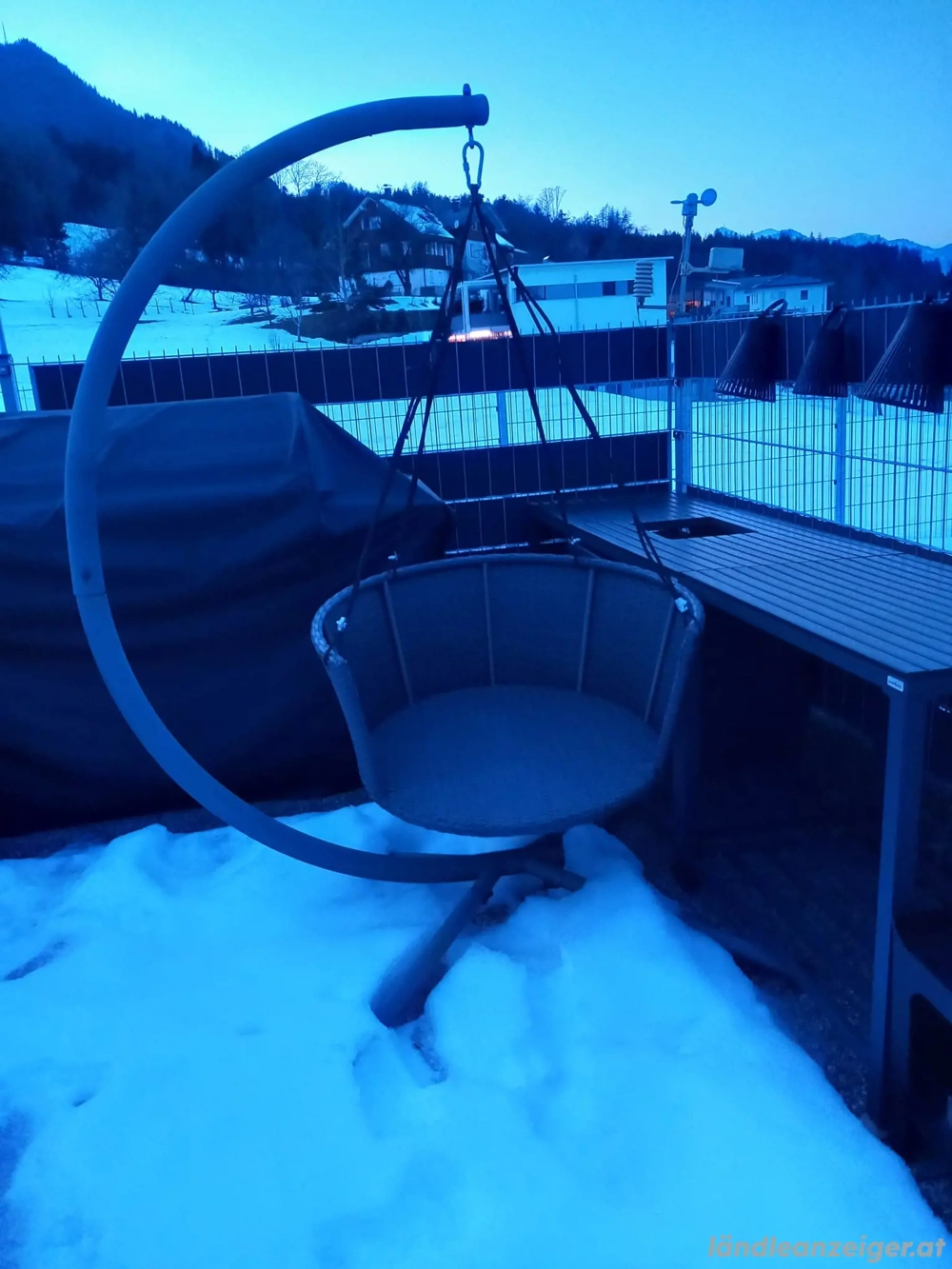 Hängesessel mit Stabilem Gestell