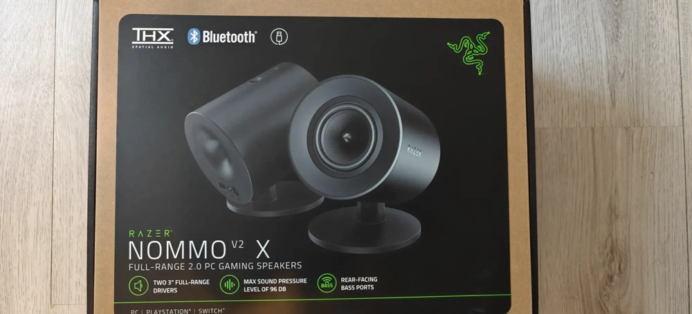 Razer Nommo V2 X PC-Lautsprecher (2.0), sehr guter Zustand