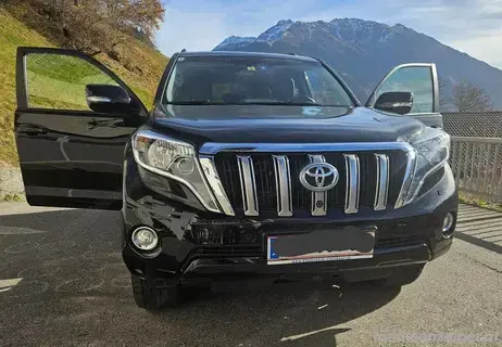Toyota Land Cruiser 2.8 D-4D Elegance | EZ 06 2017 | 110.000 km | Top-Ausstattung | Pickerl 06 2026