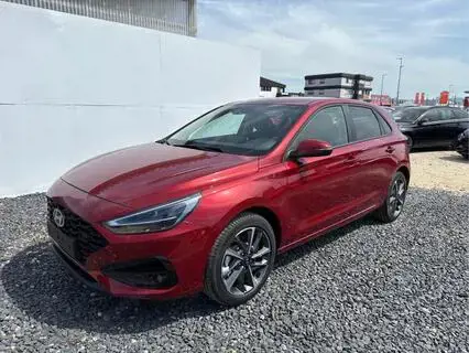 Hyundai i30 STYLE EDITION SHZ NAVI ALU LED RFK PDC 1.5 MPI ...