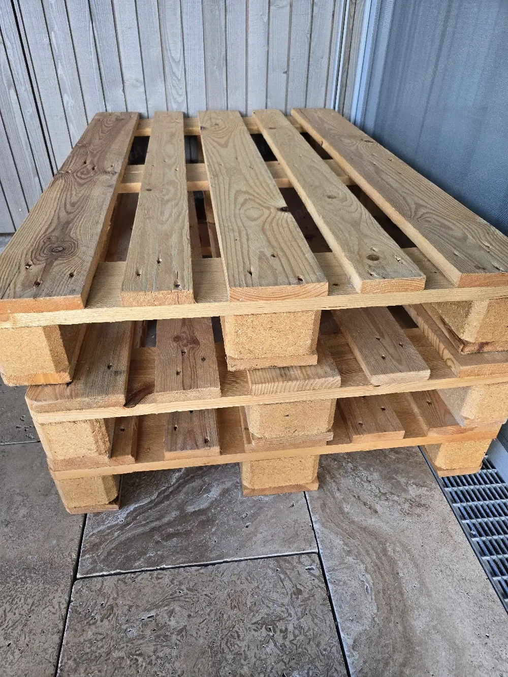 Paletten zu Verkaufen 