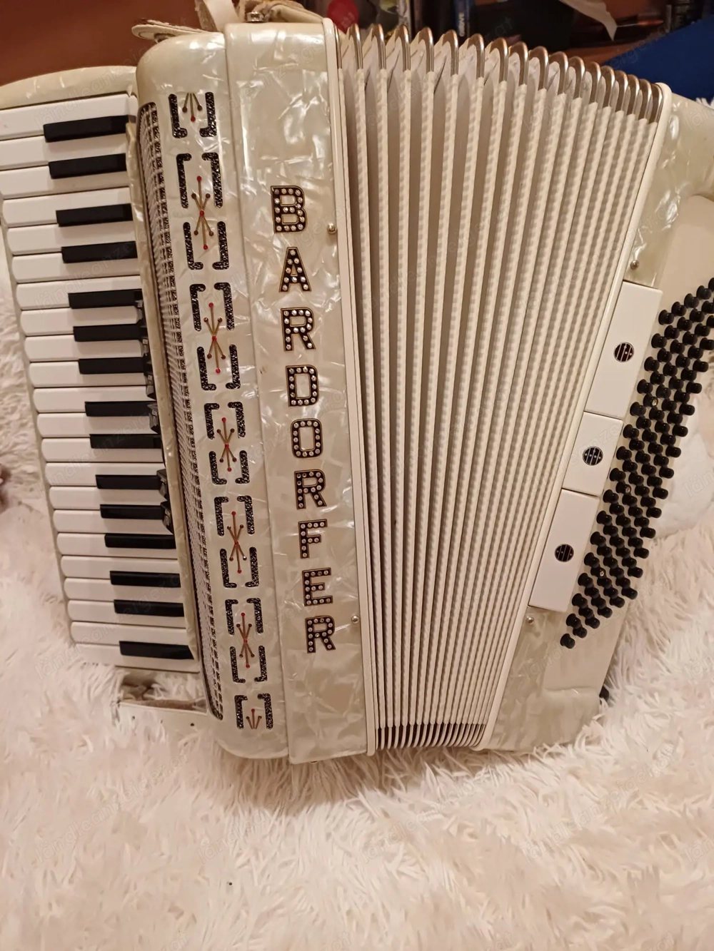Akkordeon  Bardorfer 96 Bässe