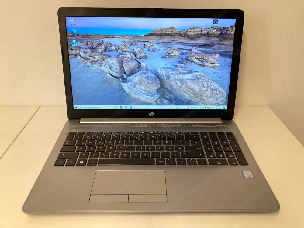 HP Notebook Modell "250 G7" - Intel Core i3-7020U - 8GB DDR4 - 256GB SSD - Windows 11 pro !
