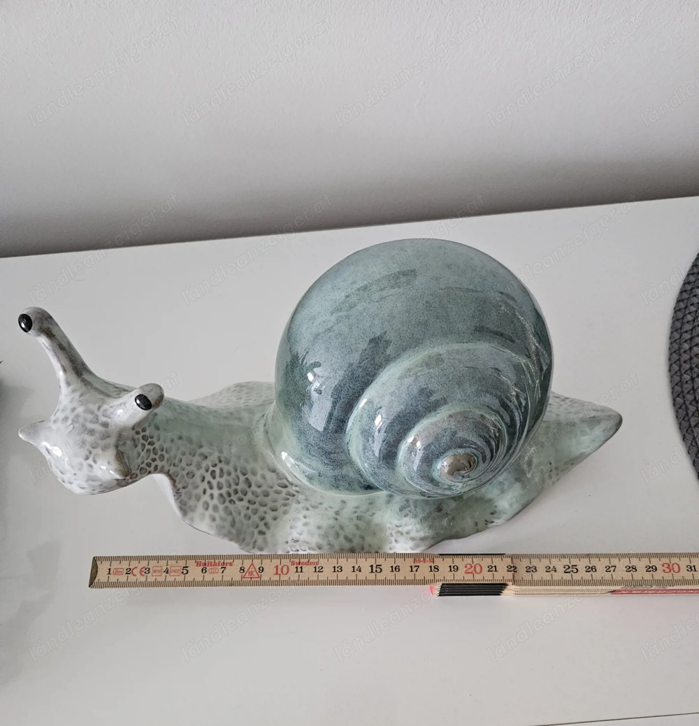 Schnecke aus Keramik