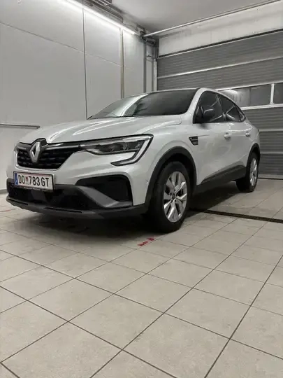 Renault Arkana RS Line in einwandfreiem Zustand und garagengepflegt