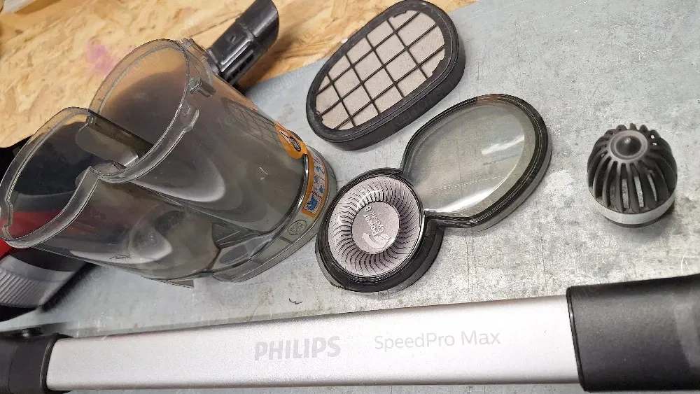 Philipps Staubsauger FC6823 Ersatzteile
