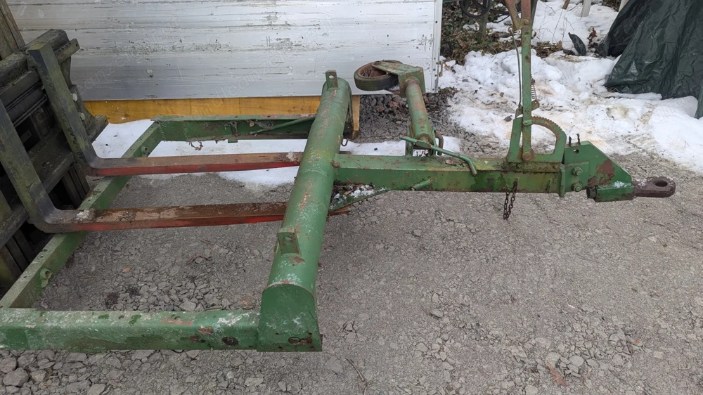 Deichsel mit Stützrad für Traktor Boot Anhänger 