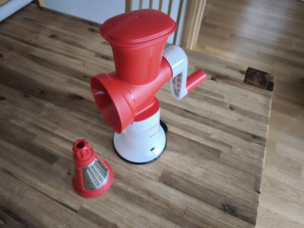 Tupperware  Allesschneider Profi-Chef Mahlwerk Gemüsereibe Käse