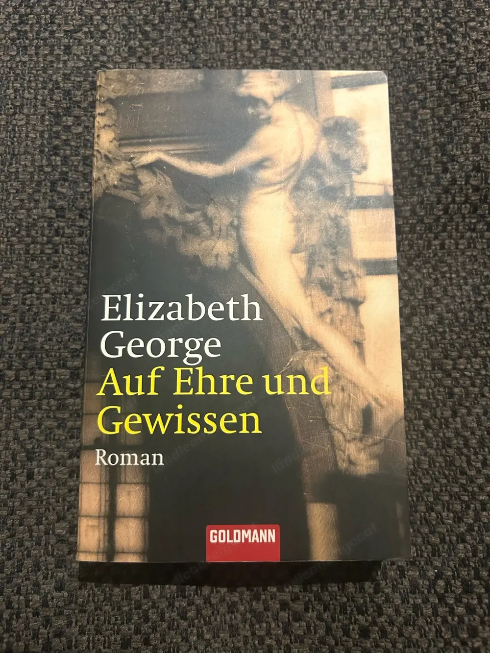 Auf Ehre und Gewissen, Elizabeth George