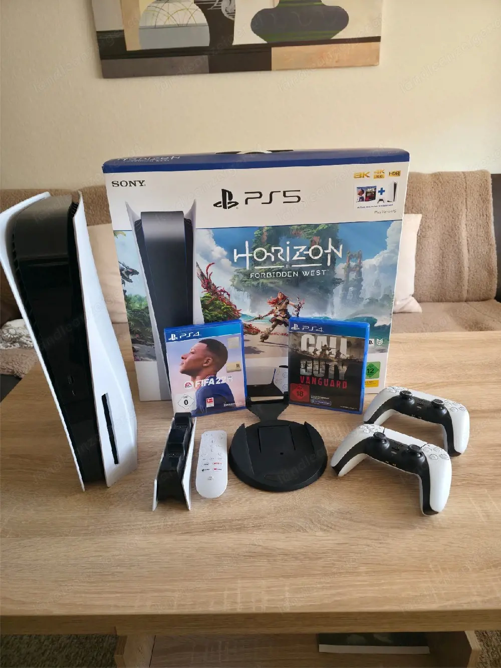 Sony PS5 Disc Édition 825GB  2 controller  ladestation zubenhörparket