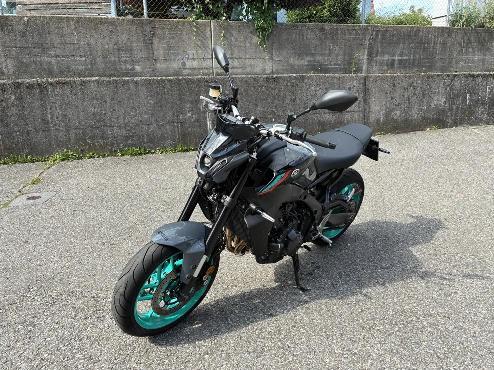 Yamaha MT09 RN69, un- umfallfrei, 95db, neuwertig