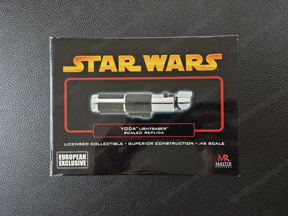 Star Wars Master Replicas   Yoda Lightsaber .45 Scaled Replica (European Exclusive, 2005)