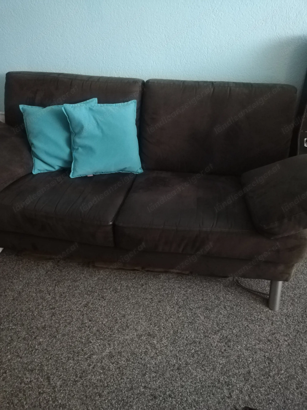 Sofa schwarz zu verschenken 