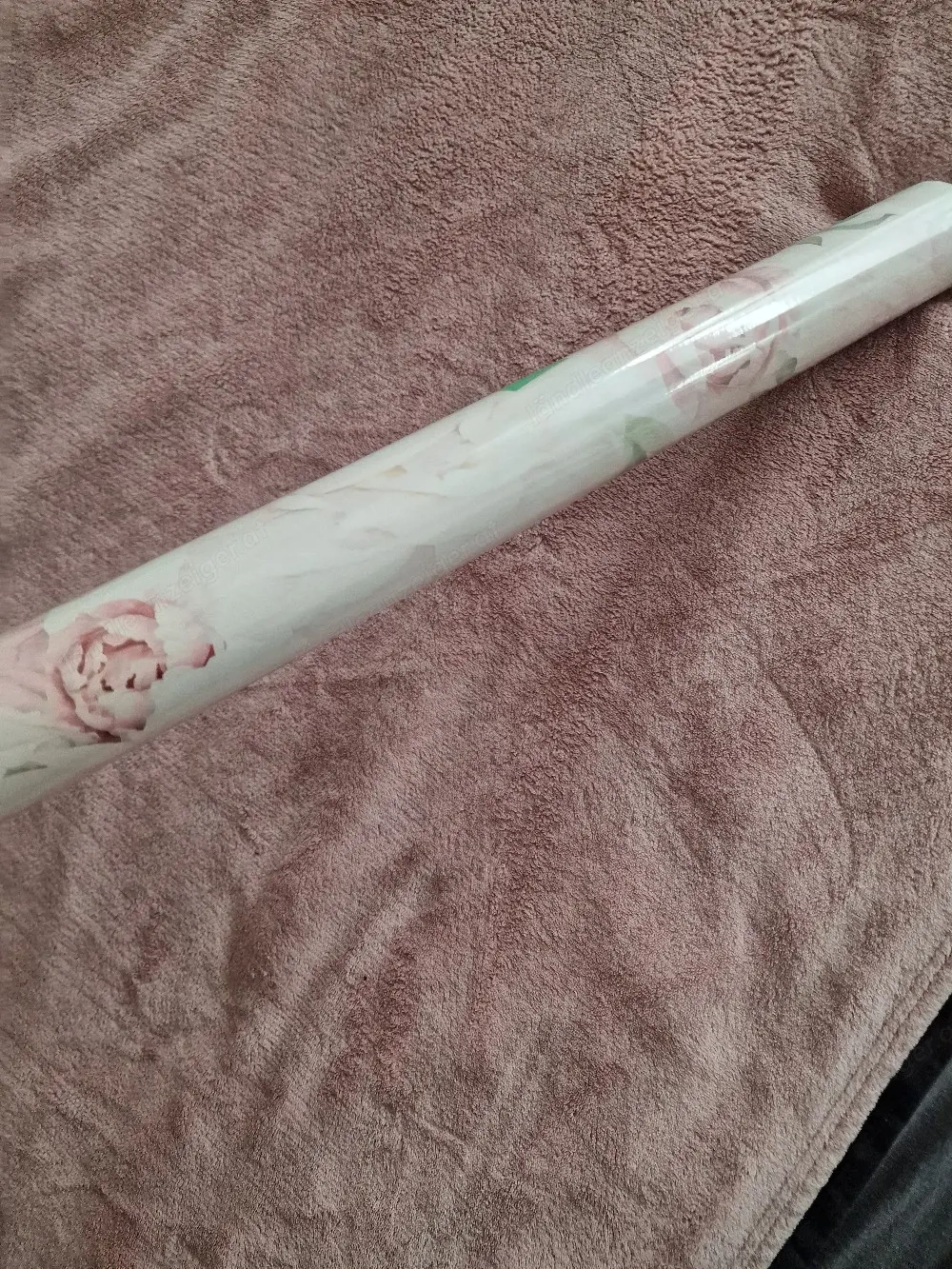 Tapete (selbstklebend)