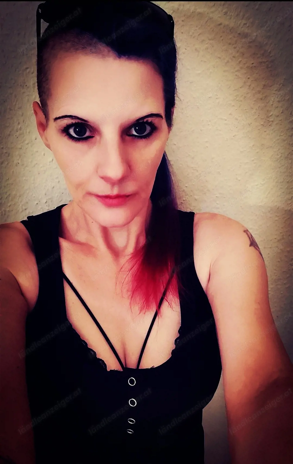 Herrin sucht sklaven 