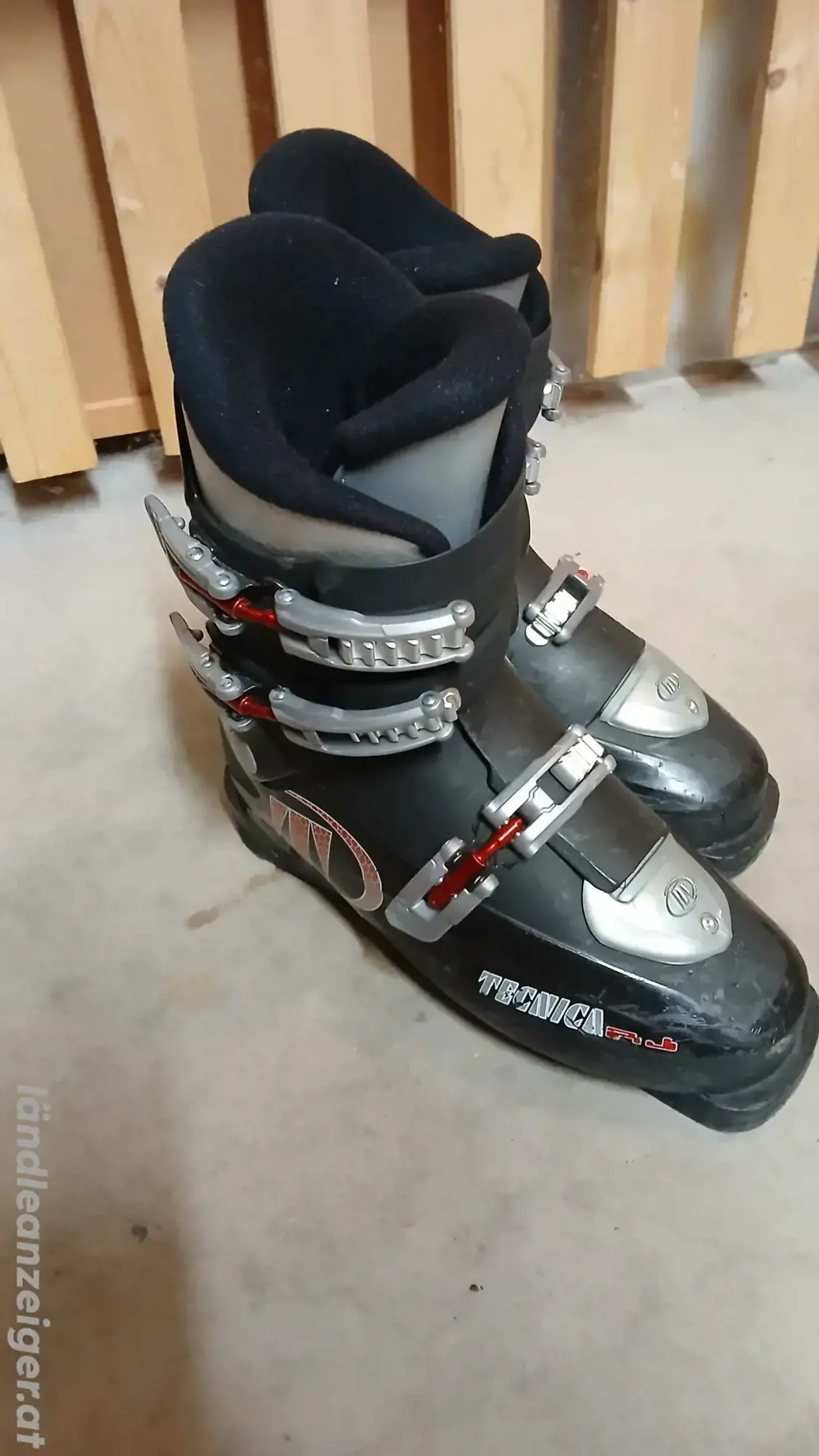 Schischuhe Größe 41 Technika, schwarz