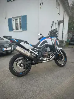Honda CRF 1100 L Africa Twin DCT Kofferset Akrapovic