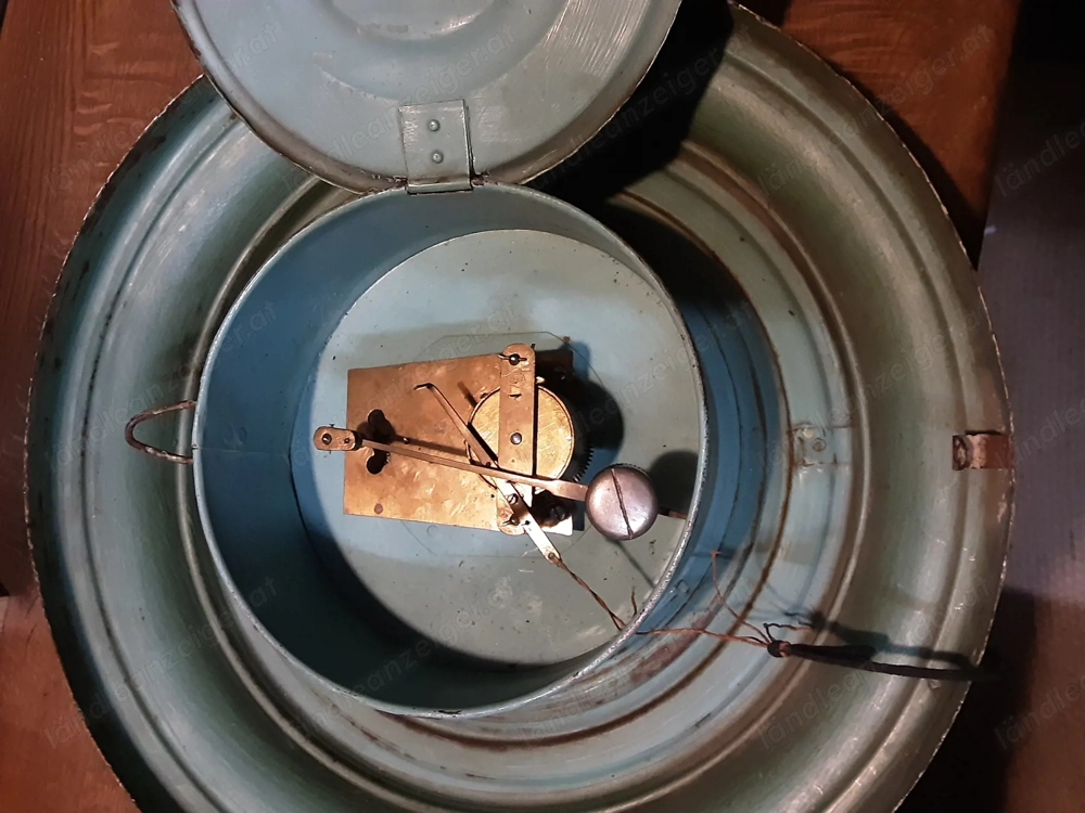 Verkaufe eine alte Uhr