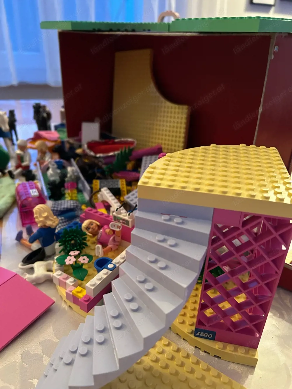 Lego Spielsachen Pferde, Hunde usw.