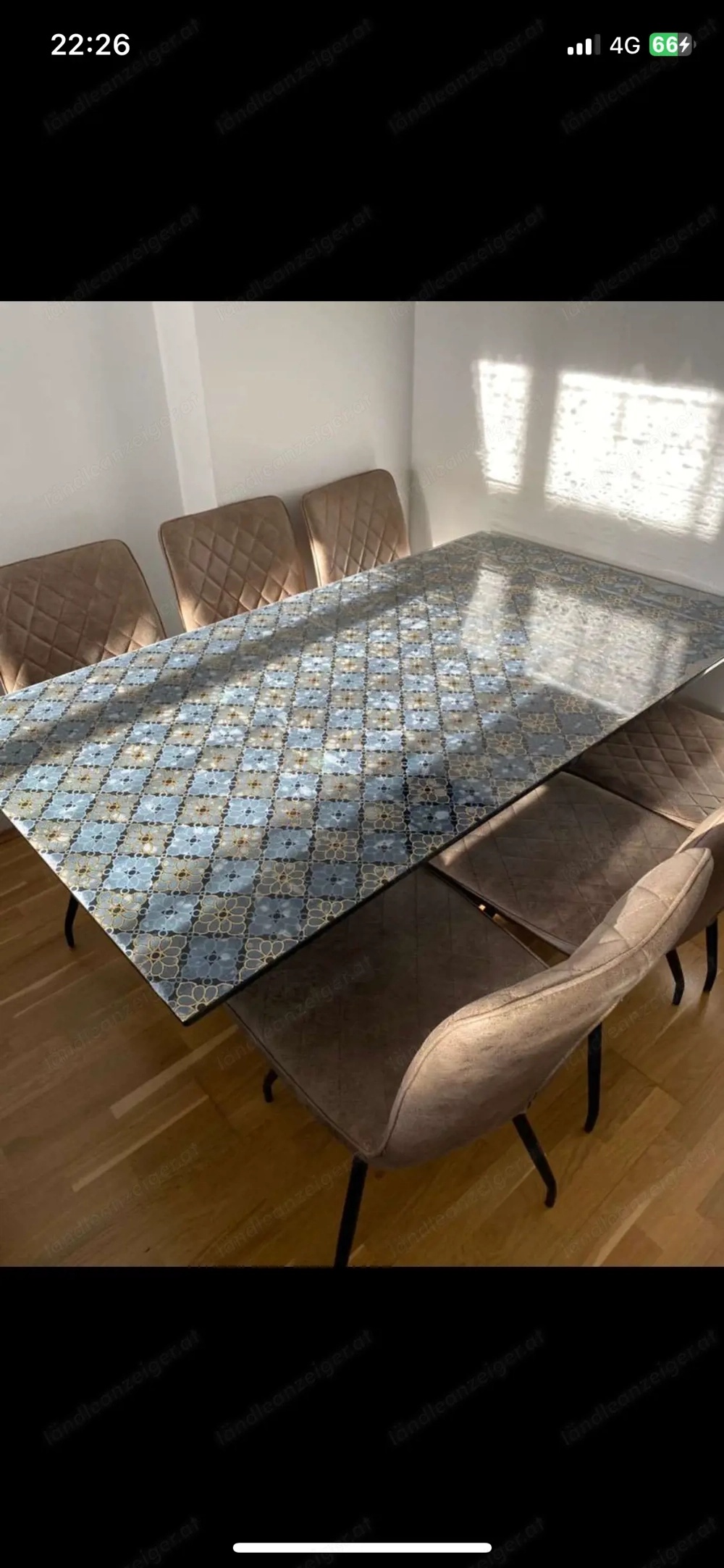 Esstisch mit 6 Stühlen