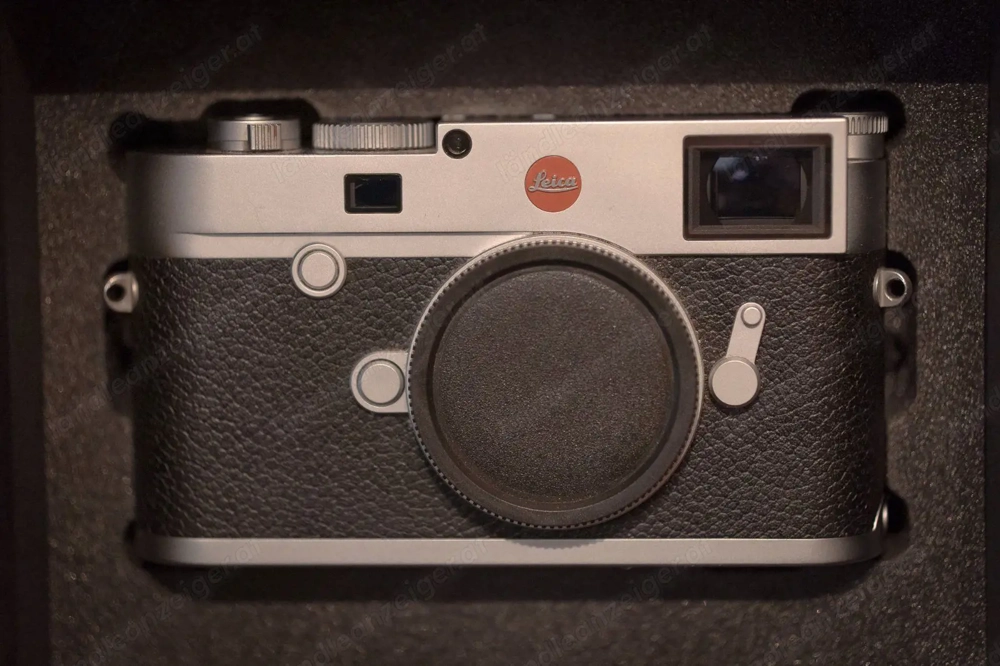Leica M10 mit 2 original Akkus - Originalverpackung