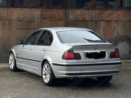 1999 BMW 323i E46 *01 27 PICKERL*
