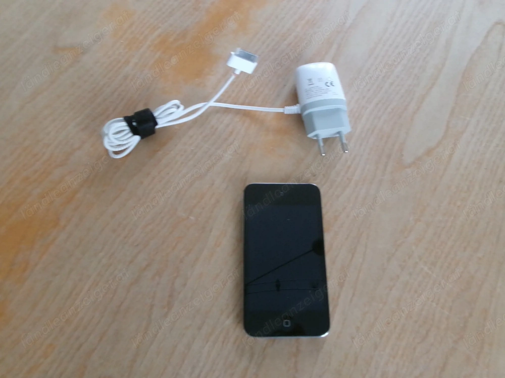 I-Pod von Apple, mit Ladekabel, 
