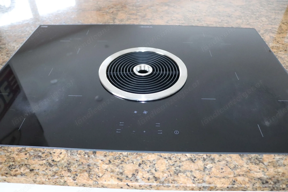 Bora Basic Hyper-Glaskeramik-Kochfeld mit integriertem Kochfeldabzug - Abluft